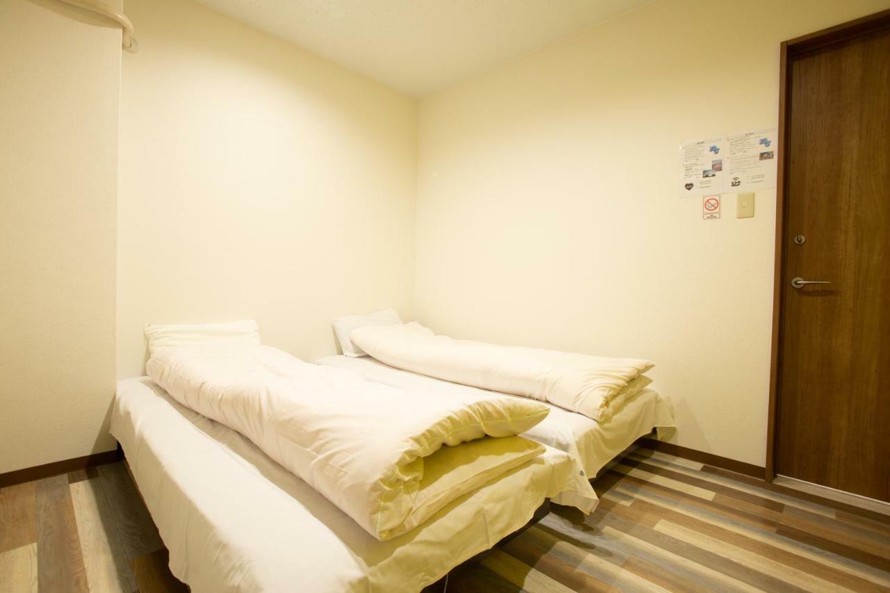 123 Guesthouse Osaka Esterno foto