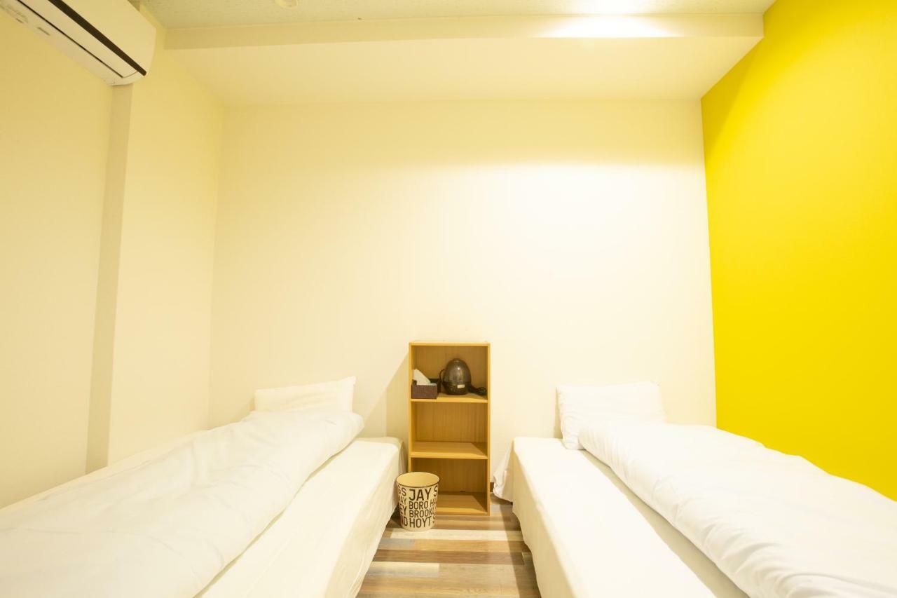 123 Guesthouse Osaka Esterno foto