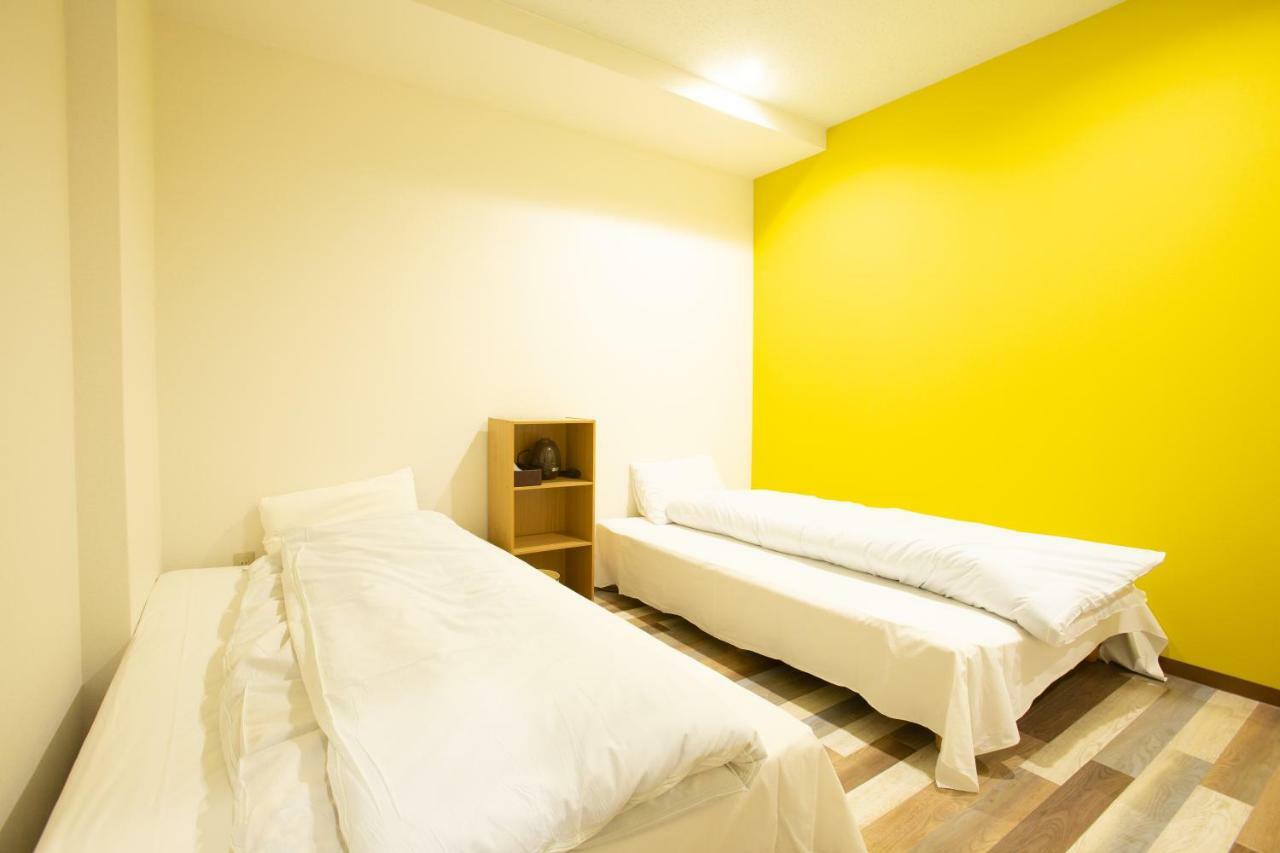 123 Guesthouse Osaka Esterno foto